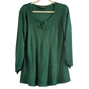 Holy Clothing Elegant Green Blouse with Embroidery Large